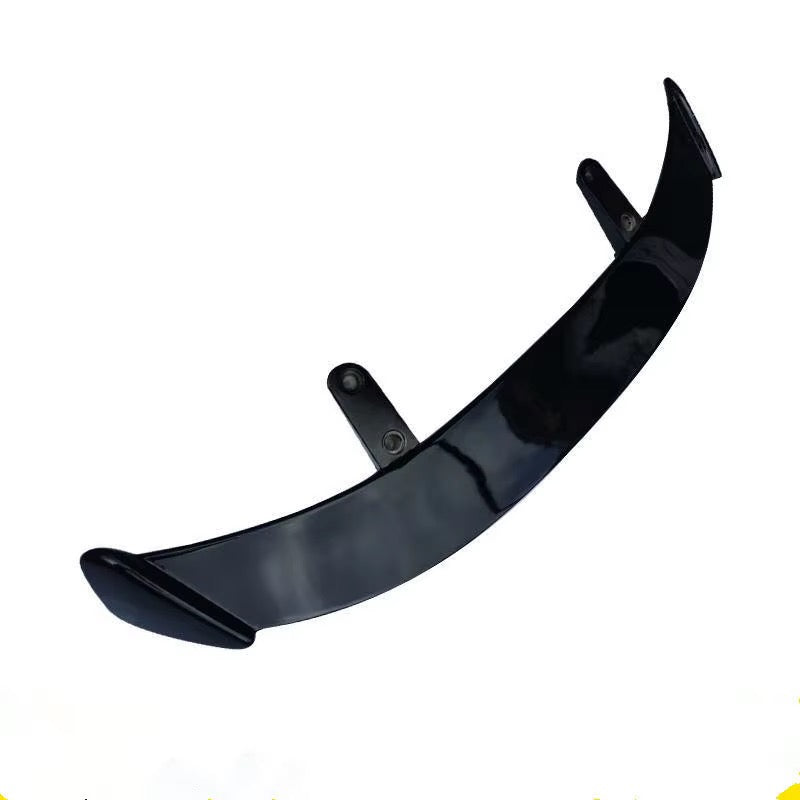 Aileron de toit noir brillant pour voitures à hayon (hatchback) – modèle 2